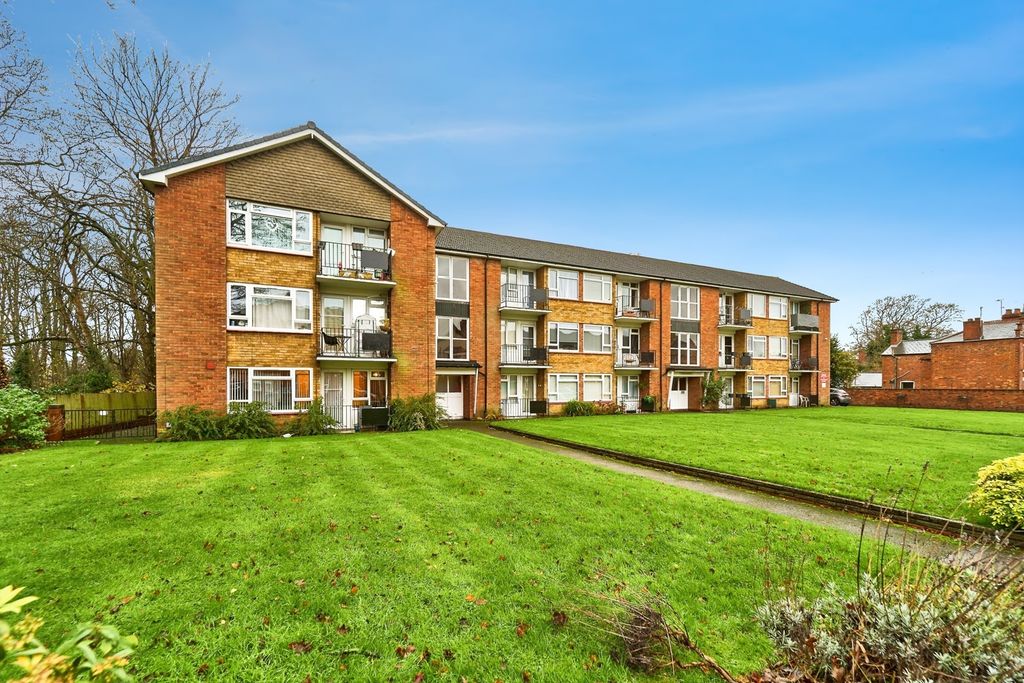 Property photo 1 of 20 Pbox-Img.Jpg