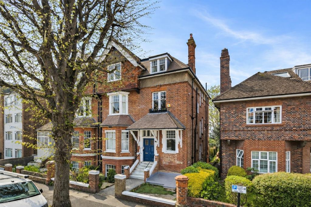 Property photo 1 of 15 Front.Png