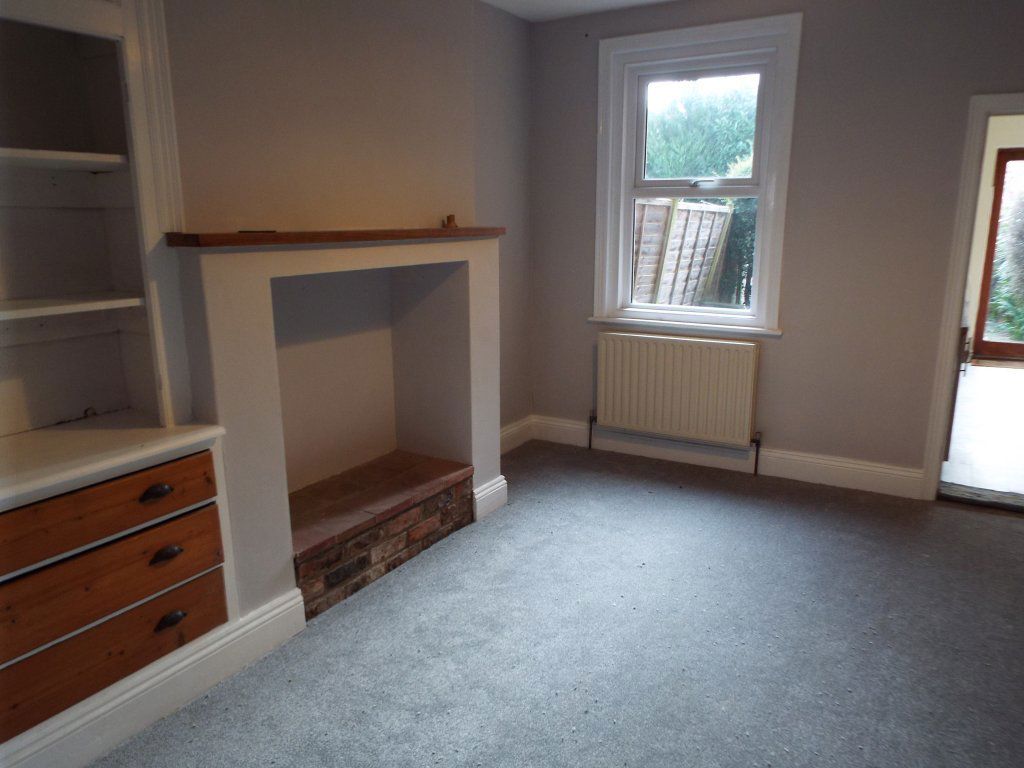 Property photo 3 of 7