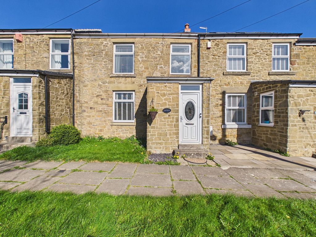 Property photo 1 of 13 External