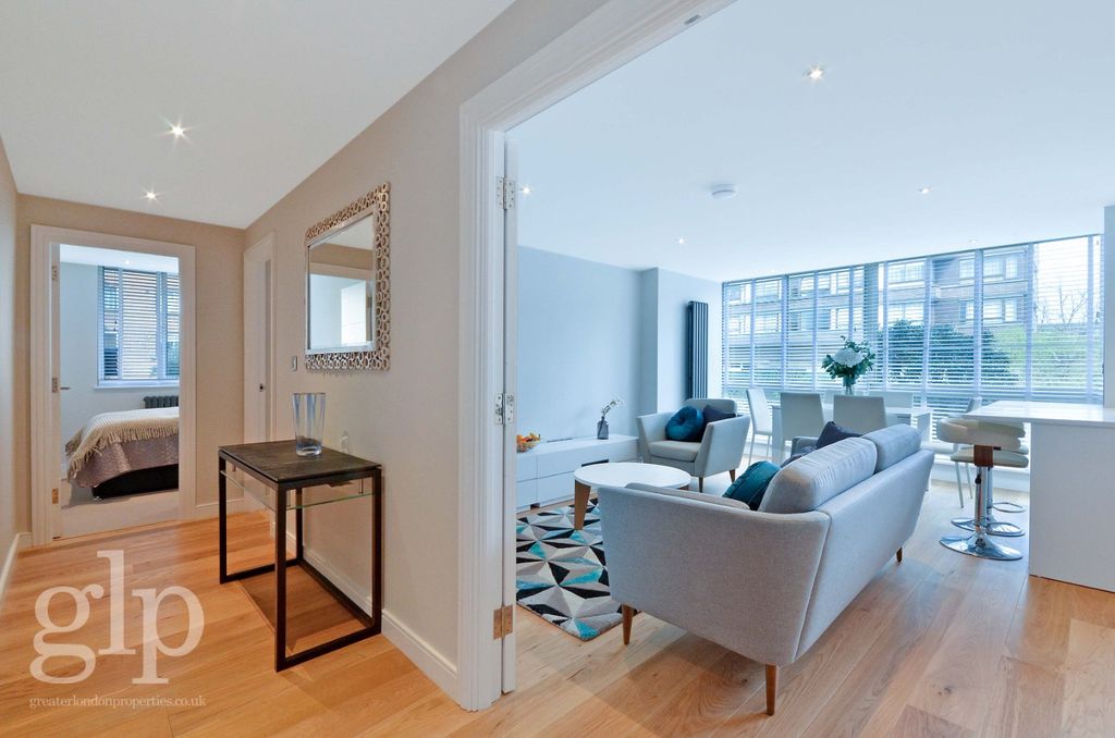 Property photo 3 of 13 4821783