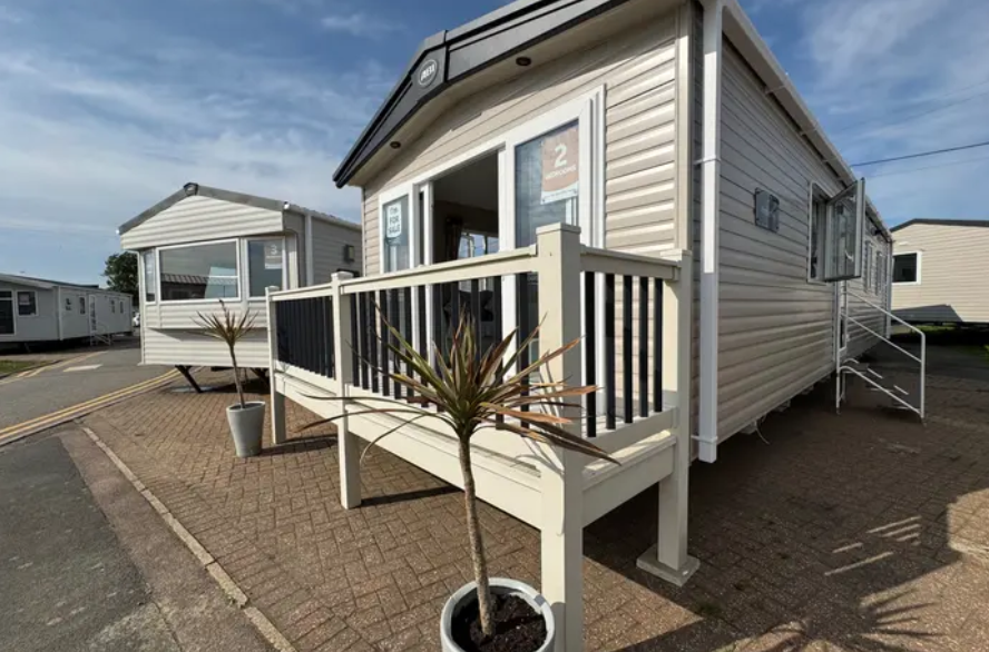 Property photo 1 of 29 2