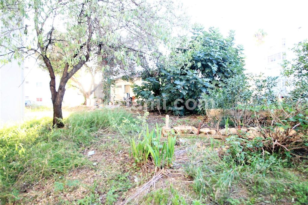 Property photo 3 of 4