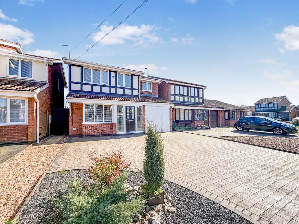 Property photo 2 of 25 Front Of House