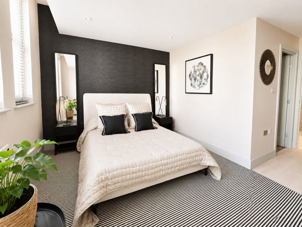 Property photo 2 of 14 5278021