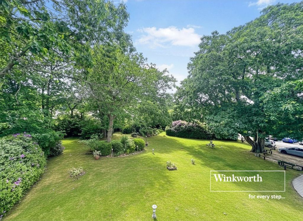 Additional image 14 of 2 bed flat for saleWhincroft Close, Ferndown, Dorset BH22
