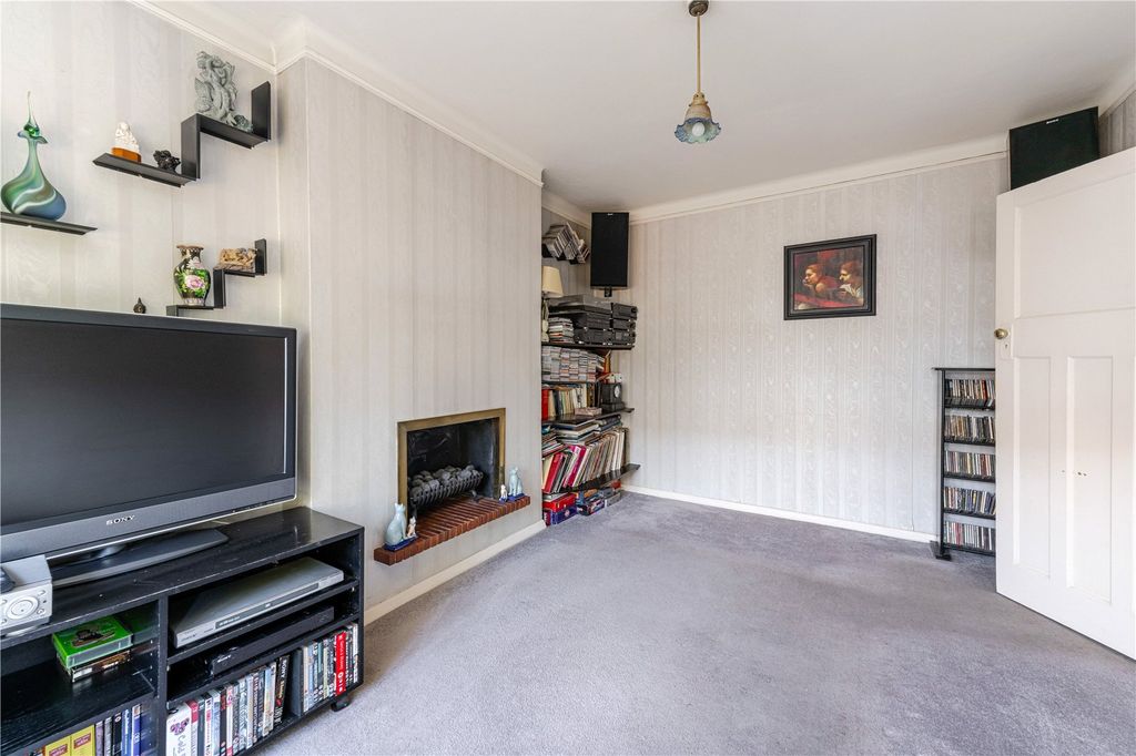 Property photo 3 of 14 Picture No. 44