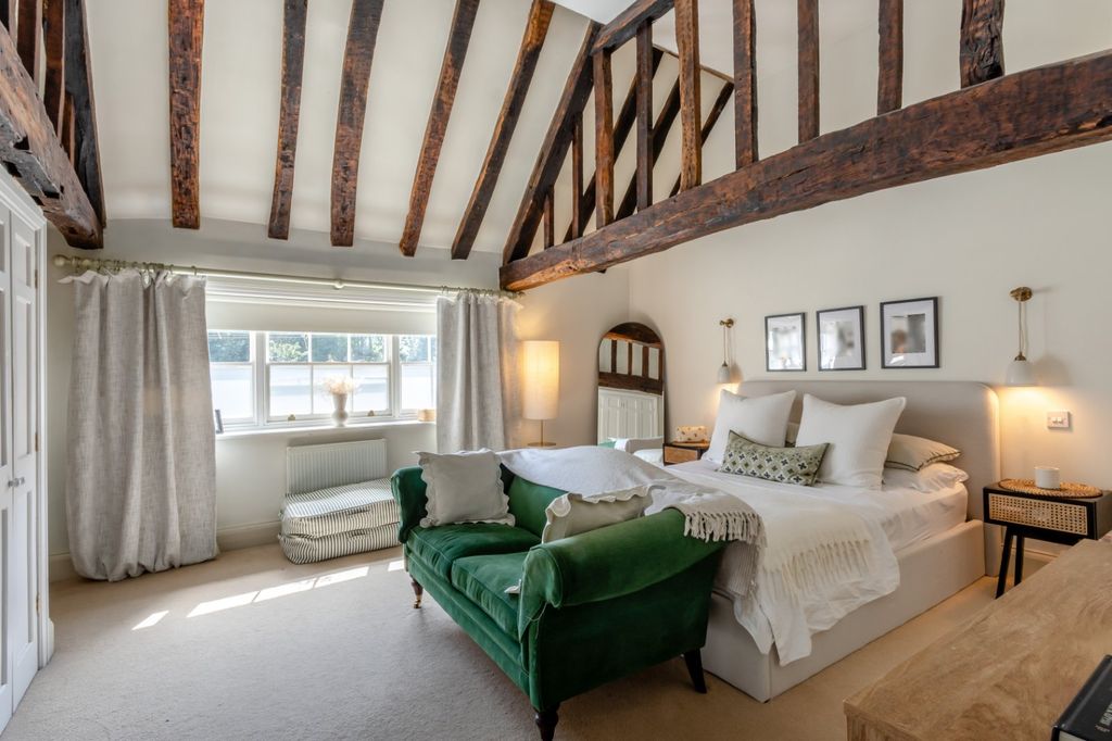 Additional image 22 of 6 bed detached house for saleLamer Lane, Wheathampstead, St. Albans, Hertfordshire AL4