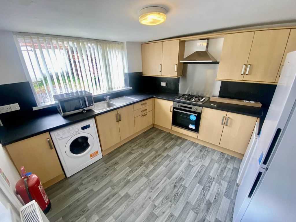 Property photo 1 of 8 Img_4278