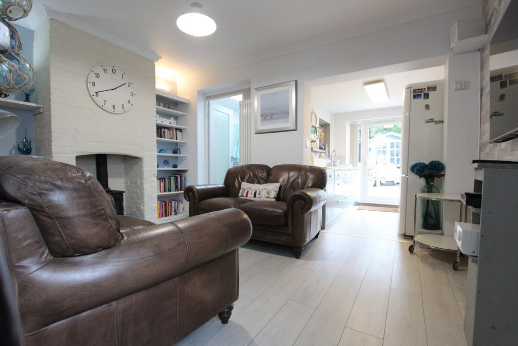 Property photo 3 of 14 Photo 3