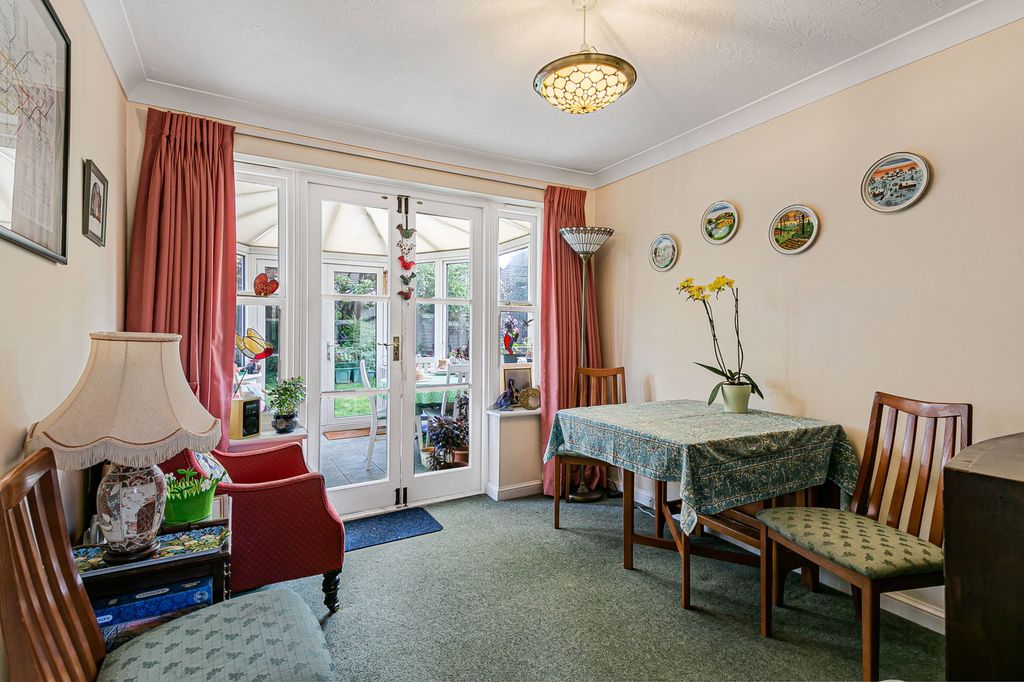 Property photo 3 of 15