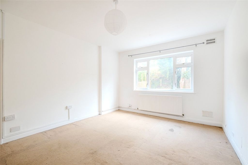 Property photo 3 of 9 Picture No. 05