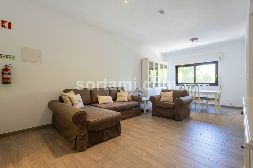 Property photo 2 of 24