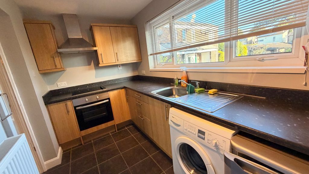 Property photo 2 of 11 Picture No. 01