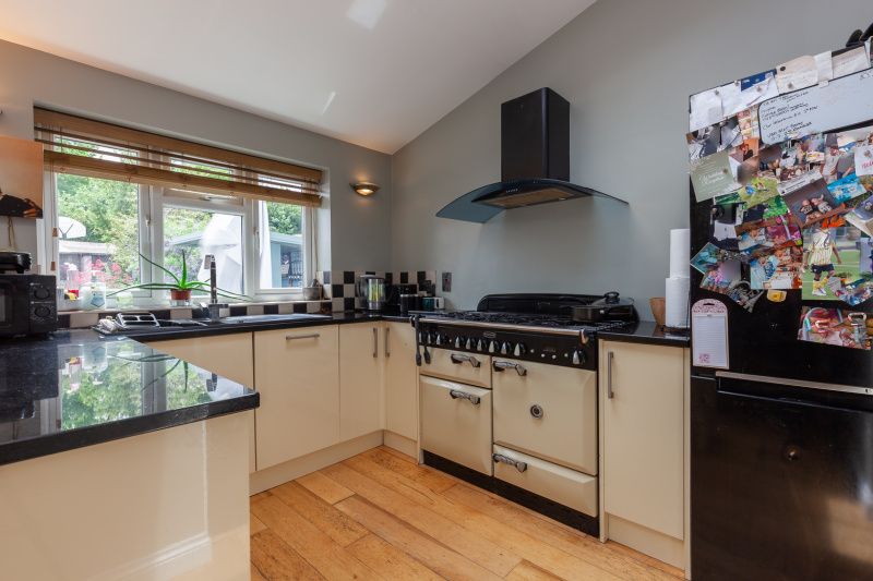 Property photo 2 of 16 Kitchen