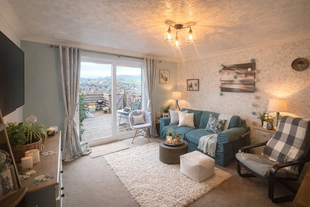 Property photo 2 of 22 Lounge Ai