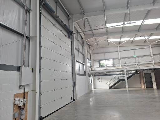 Property photo 3 of 4