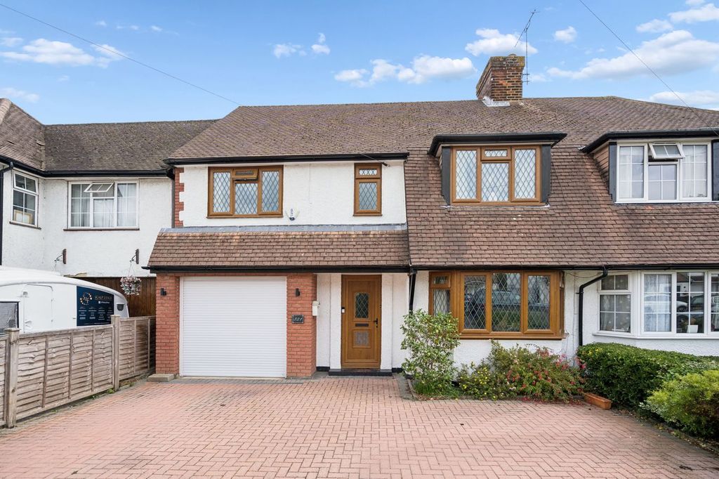 Property photo 1 of 23