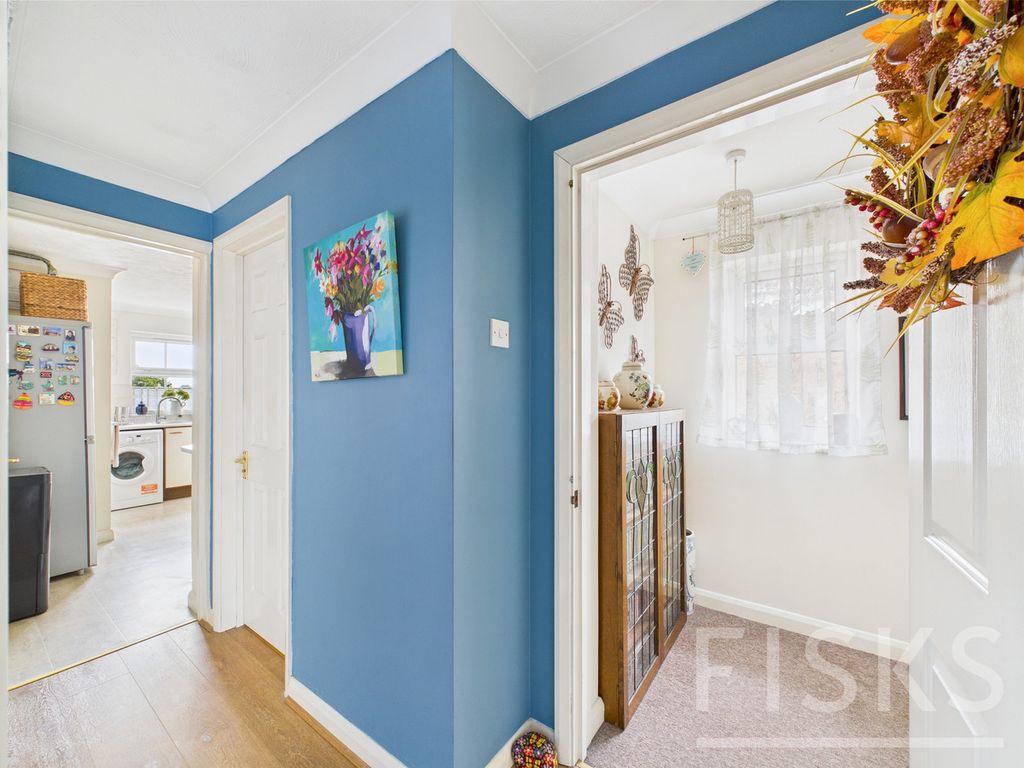 Property photo 3 of 13