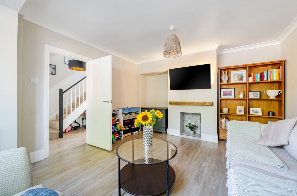 Property photo 3 of 12 1500810-24-6A71B0...