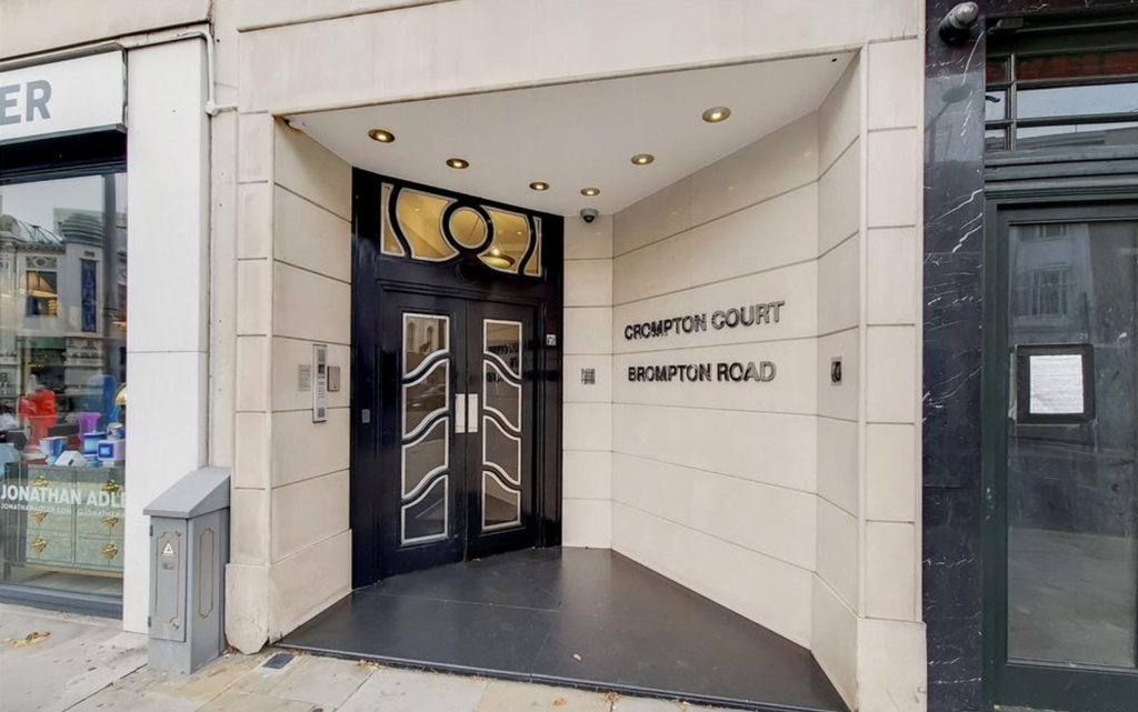 Property photo 1 of 9 Crompton_1.Png
