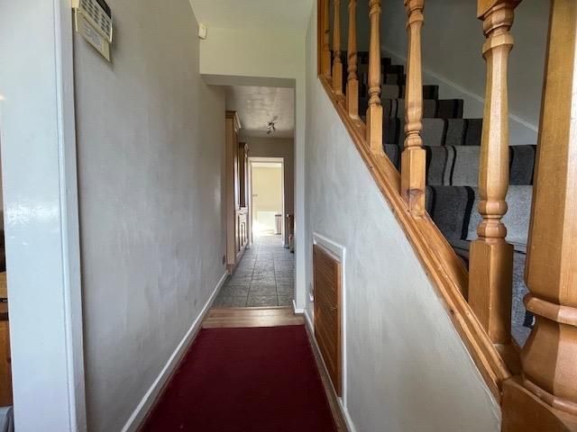 Property photo 3 of 21 Landing