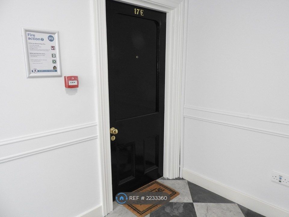 Property photo 1 of 10 Entrance