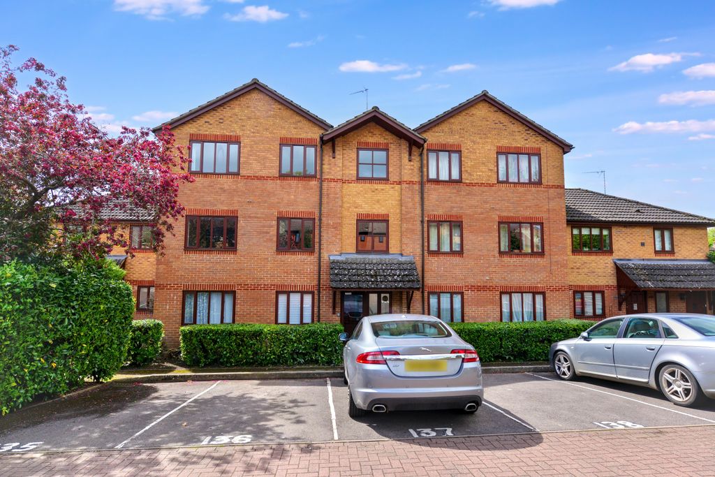 Property photo 1 of 9 20 Parklands, Banbury, Ox16 2Sz