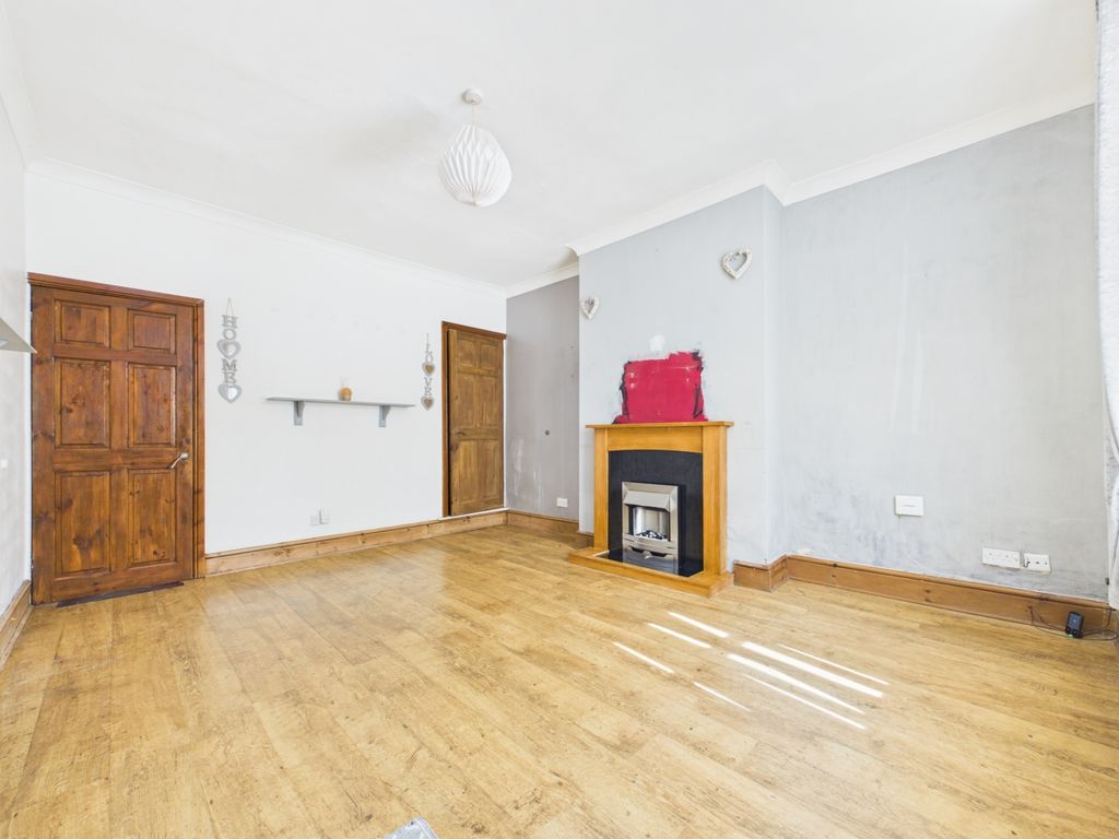 Property photo 2 of 14 2- Rob Hammond Ewemove Pontefract