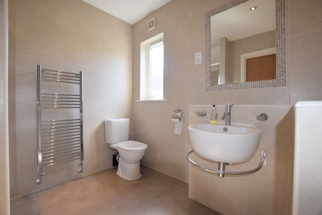 Property photo 3 of 13 Shower Room