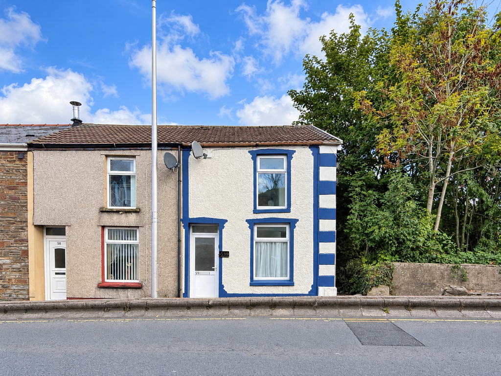 Property photo 1 of 12 14A84A31-4805-441F-9B38-E4C500Bd08Bb