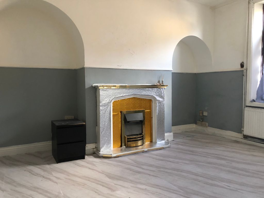 Property photo 2 of 7