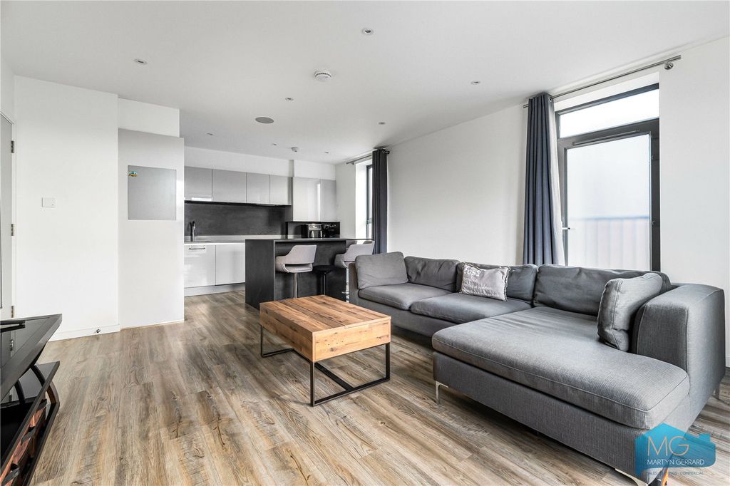 Property photo 3 of 13 Picture No. 05