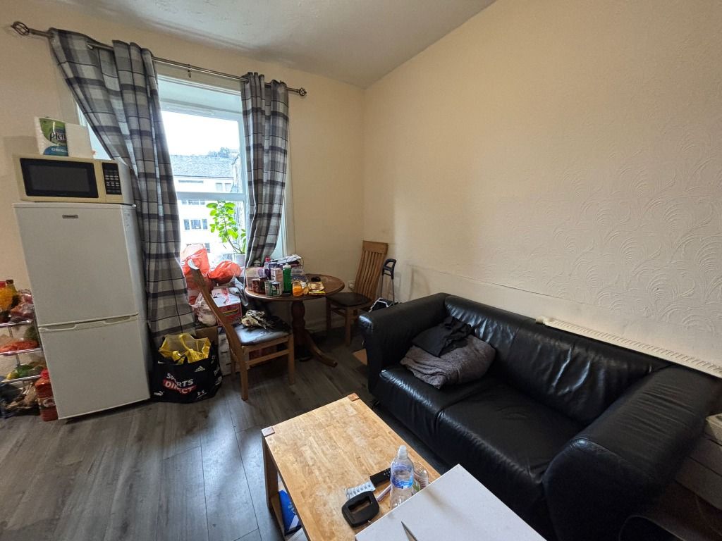 Property photo 2 of 7 Photo 2