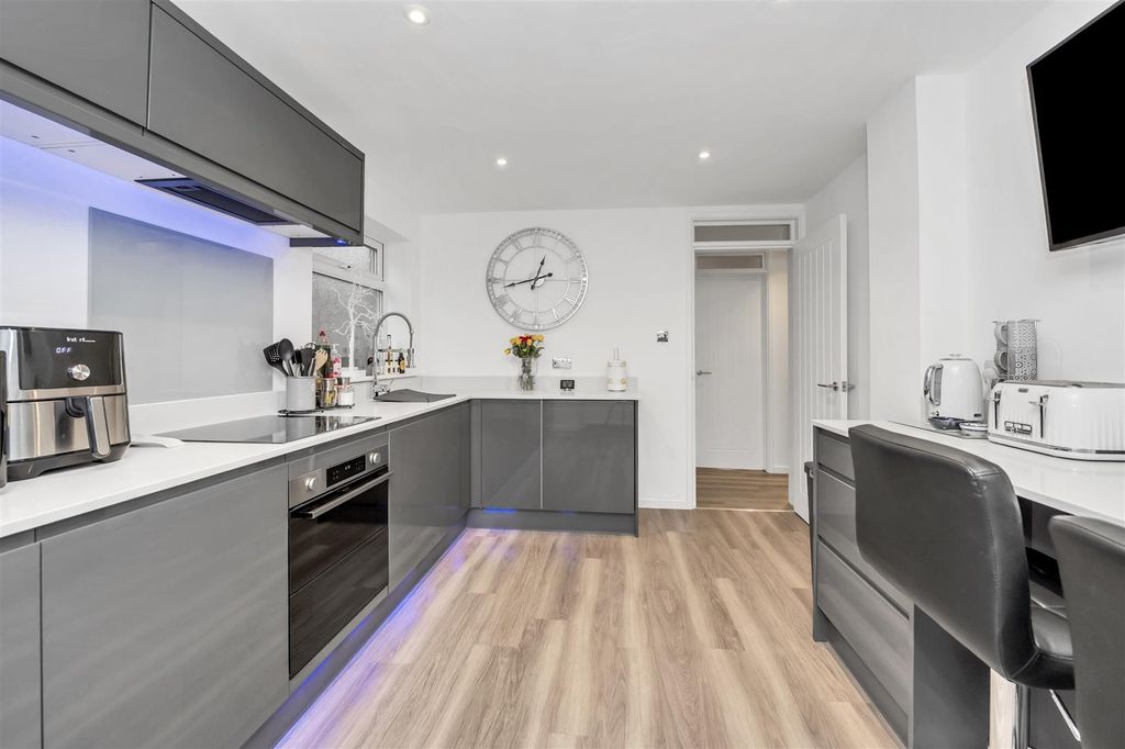 Property photo 2 of 12 Dcp_8473.Jpg