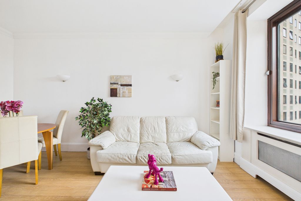 Property photo 3 of 30