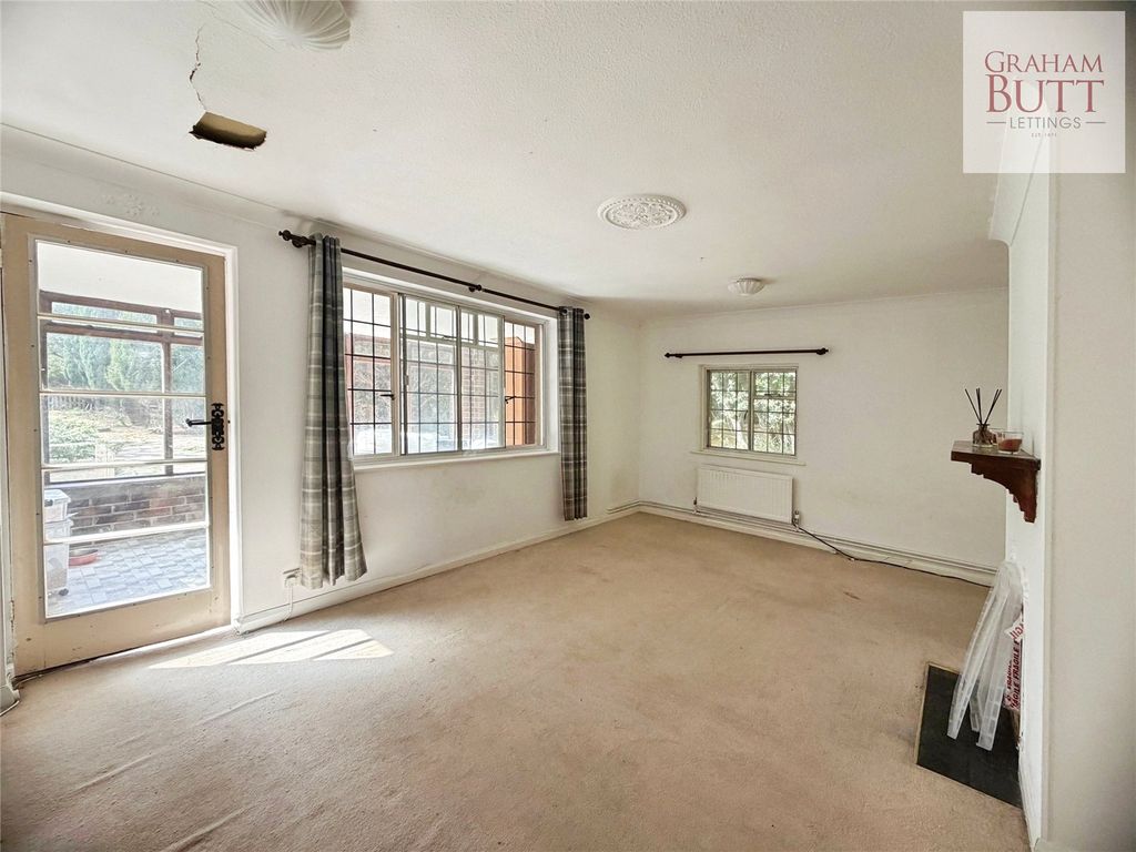 Property photo 3 of 14 Picture No. 02