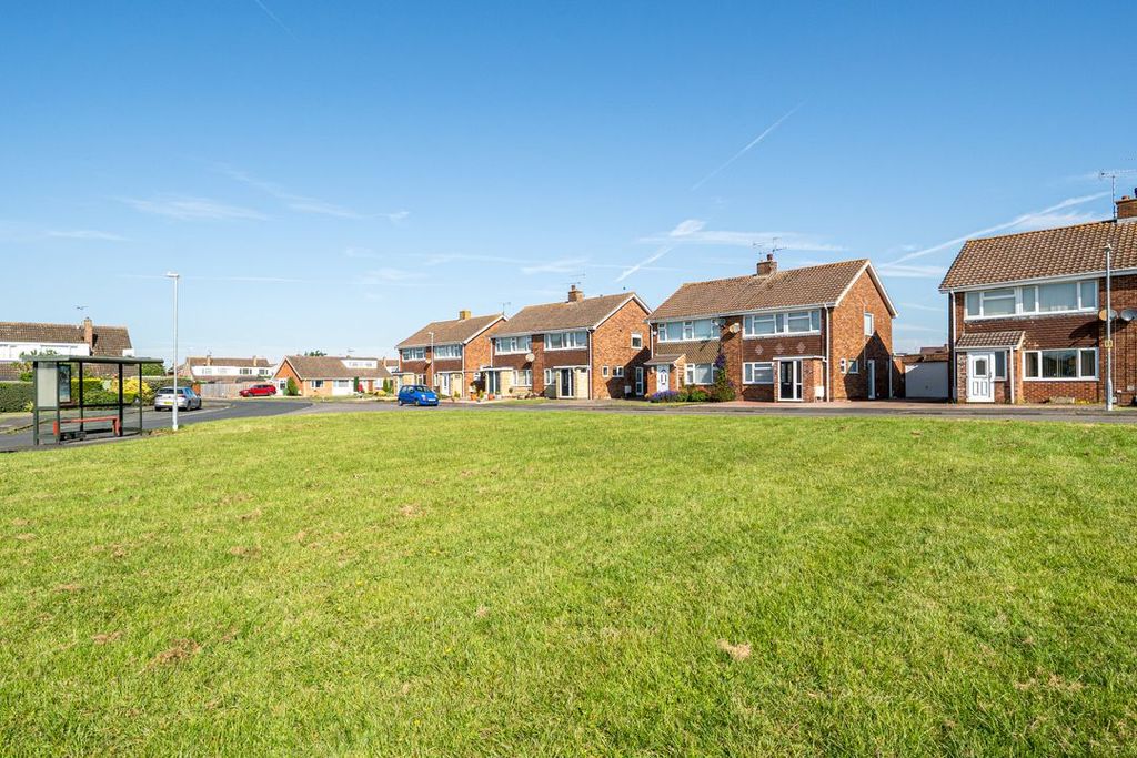 Property photo 1 of 20 1479134406A3510d09B737Arw1