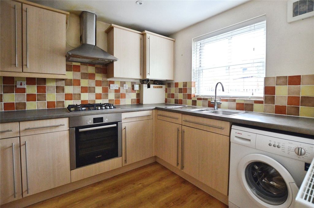 Property photo 3 of 15 Picture No. 13