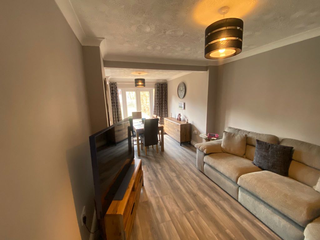 Property photo 3 of 13 Living Room