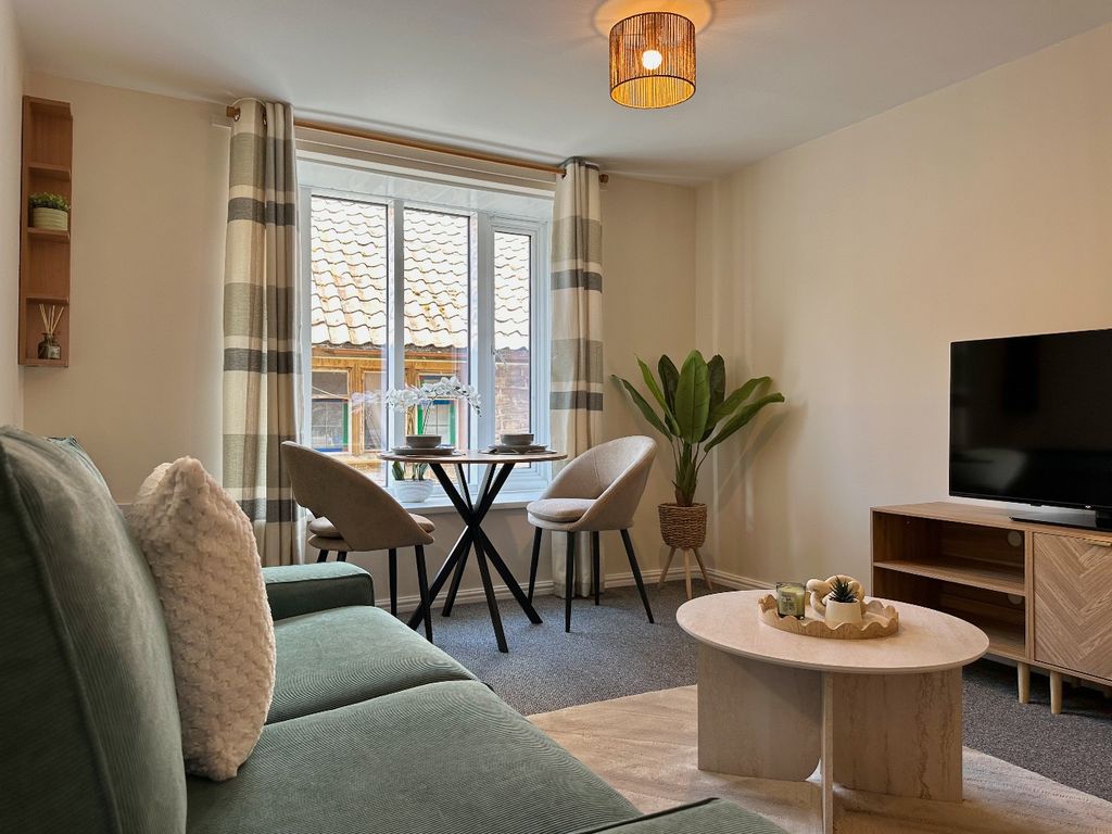 Property photo 2 of 14 5223854