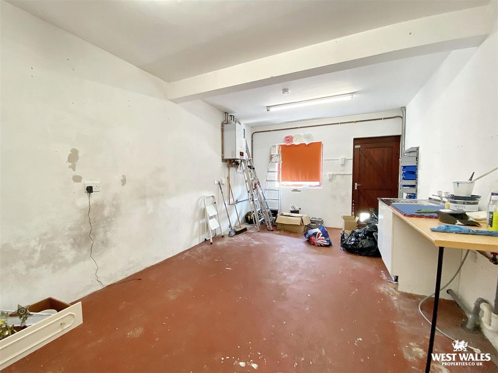 Additional image 18 of 3 bed detached bungalow for saleCenarth Close, Pembroke Dock SA72