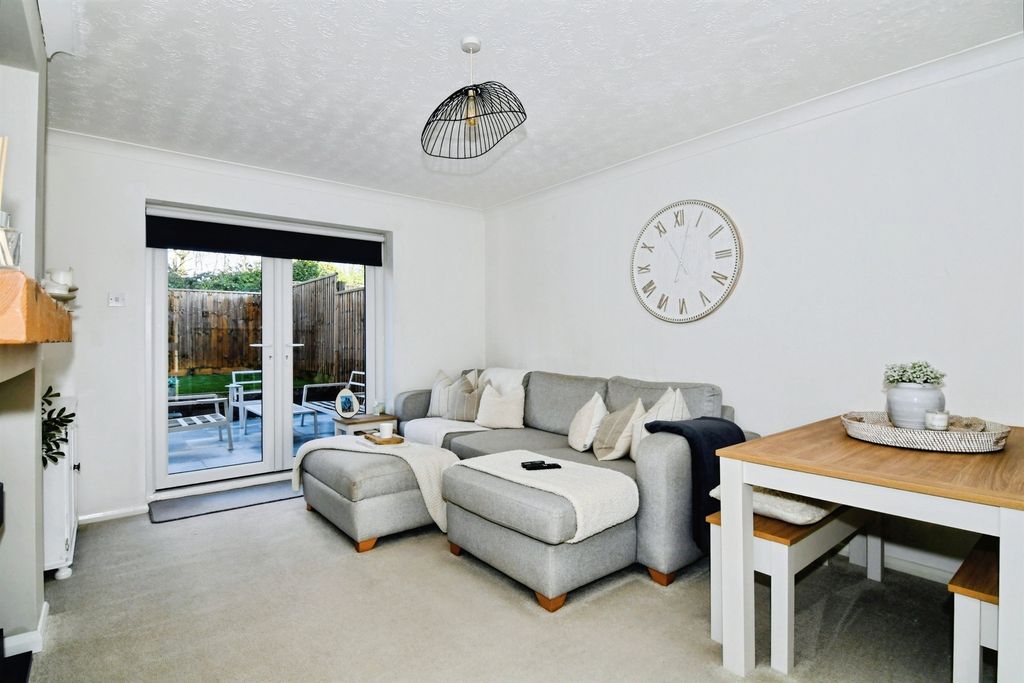 Property photo 3 of 18