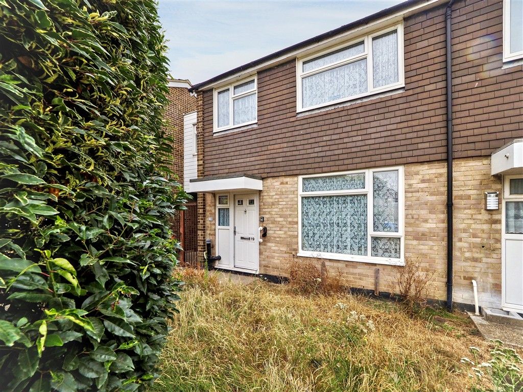 Property photo 1 of 5