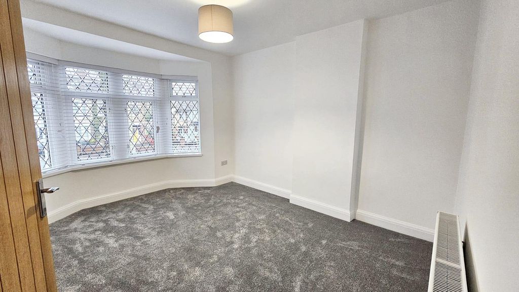 Property photo 3 of 12 Whatsapp Image 2025-11-13 At 15.30.18 (5).Jpeg