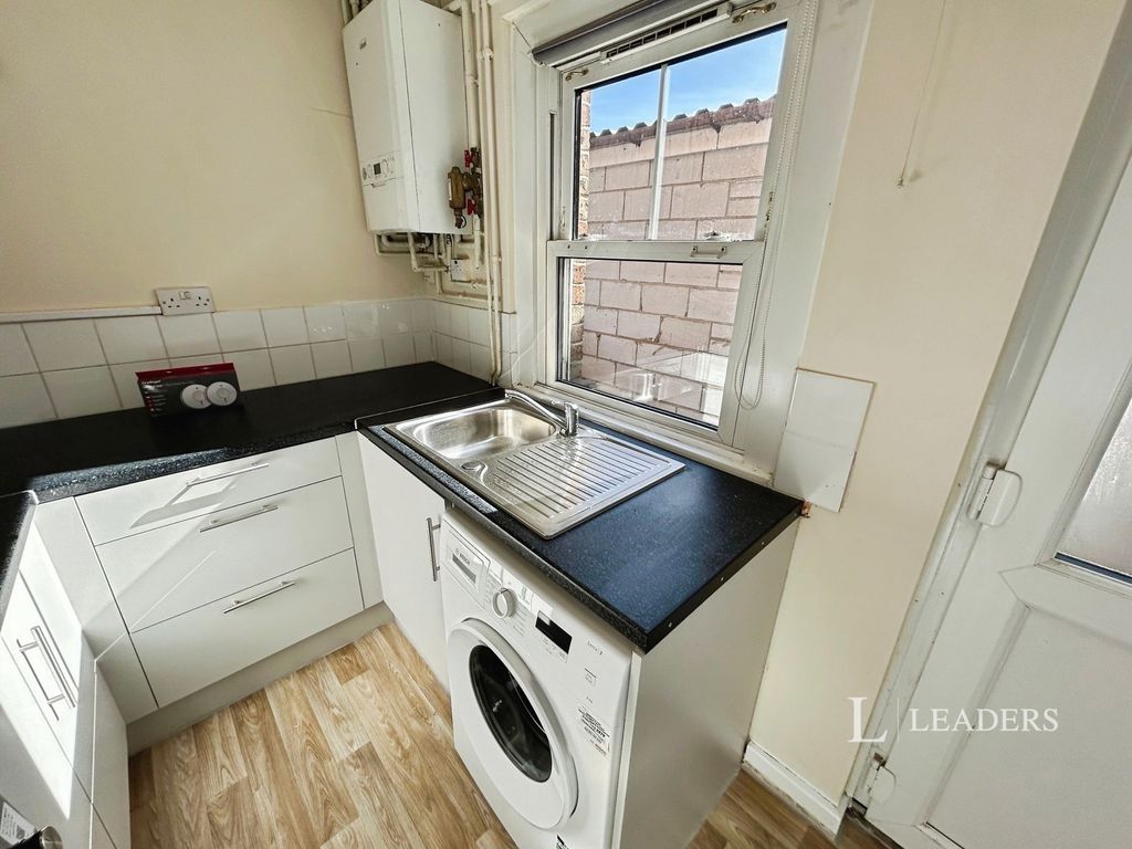 Property photo 3 of 15 3