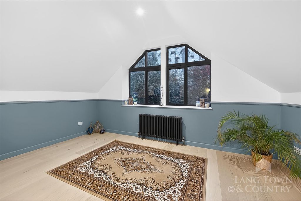 Property photo 3 of 11 0008.Jpg