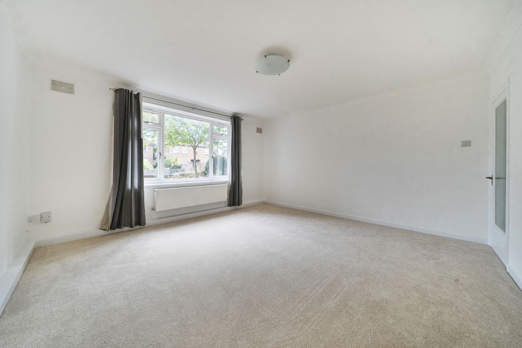 Property photo 2 of 15 1513599 (6).Jpg