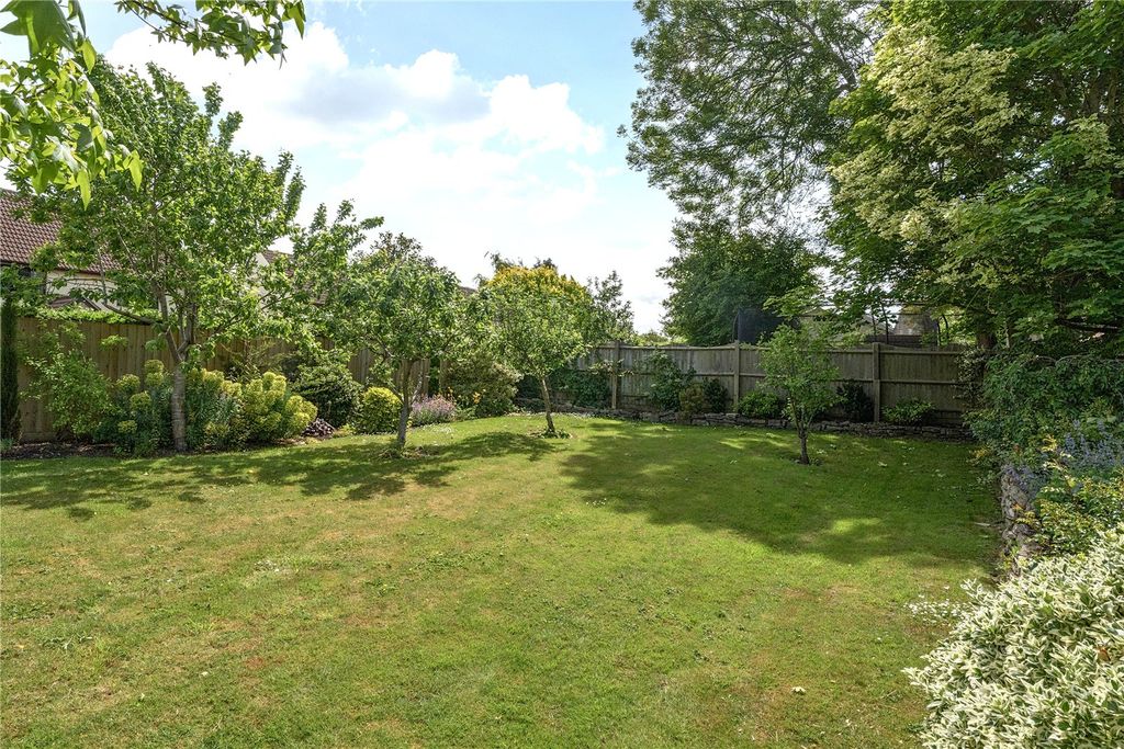 Property photo 3 of 21 Picture No. 58