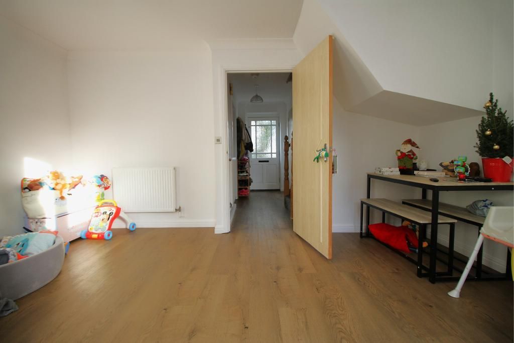 Property photo 3 of 13 Photo 3